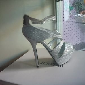 Qupid Silver High heels